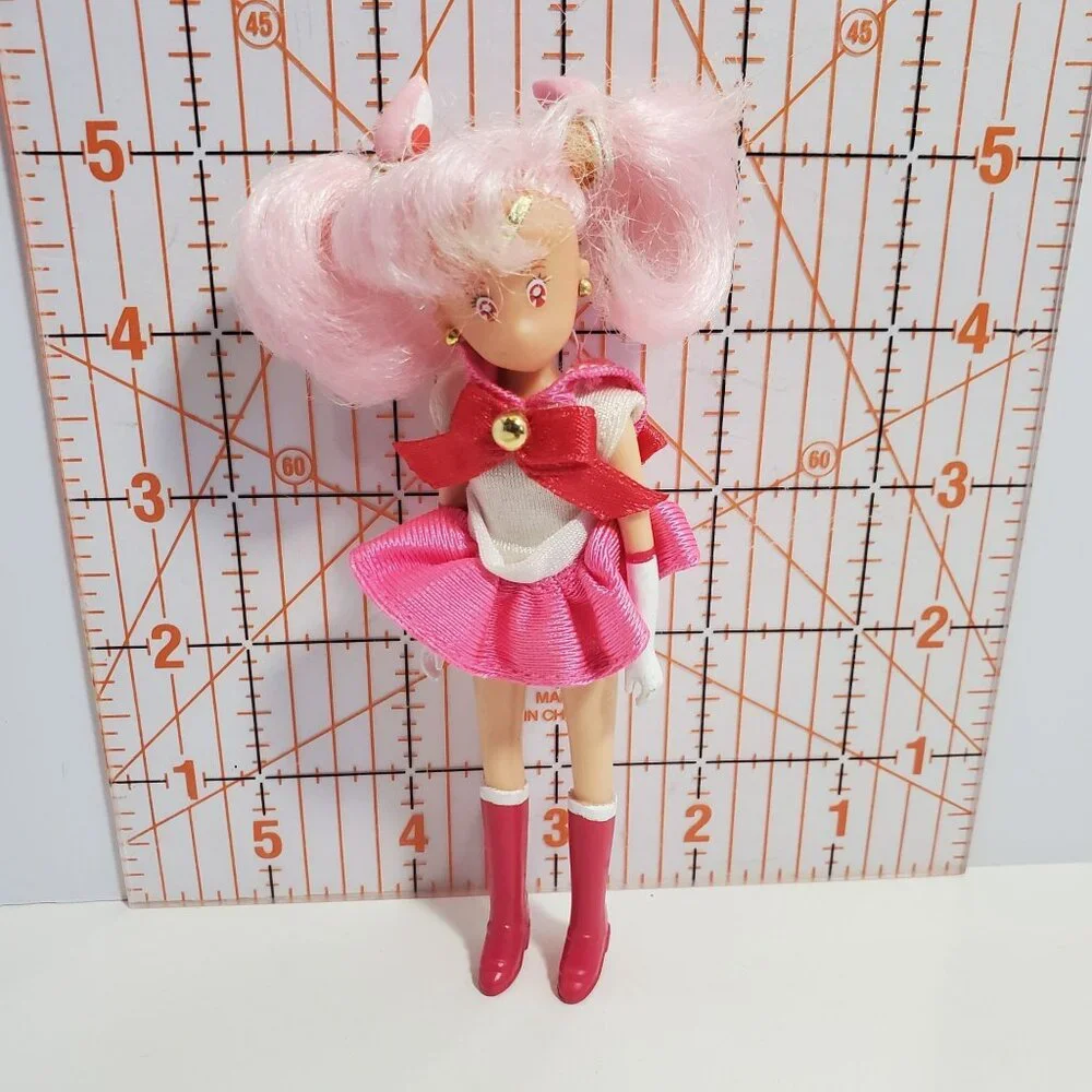 Chibi Moon 5 Inch Doll 1997 Pink Hair Red White Removable Outfit Sailor - Picture 10 of 11